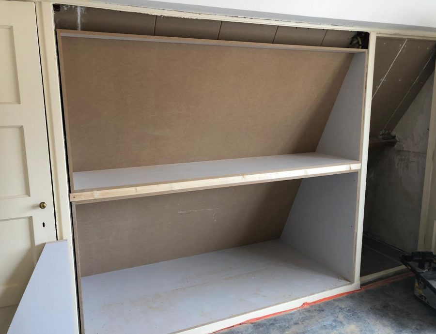 Kasten op maat in schuine kap